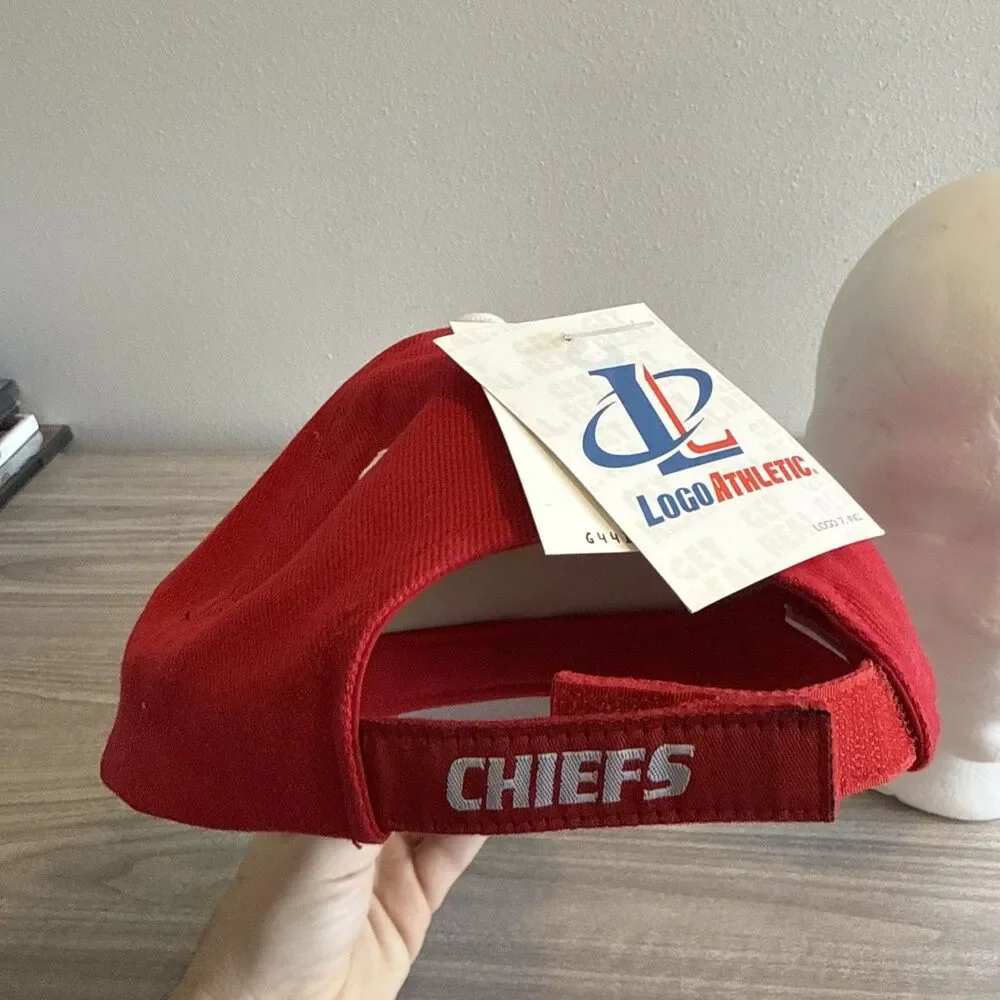 Vintage Logo Athletic Kids Adjustable‎ Hat Red Kansas City Chiefs NFL NWT